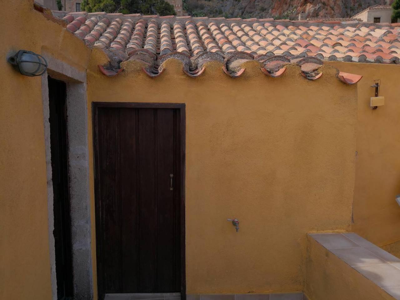 Kissamitakis Guesthouse Monemvasía Dış mekan fotoğraf